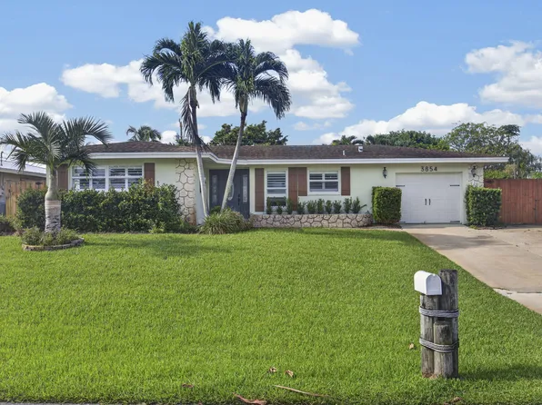 3854 BUTTERCUP Circle S, Palm Beach Gardens, FL 33410
