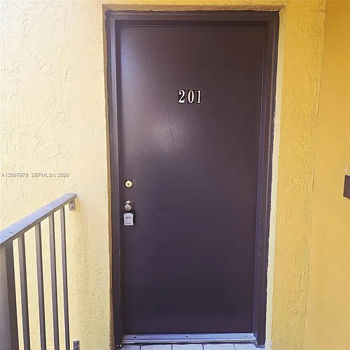 580 NW 114th Ave #201 Photo 1