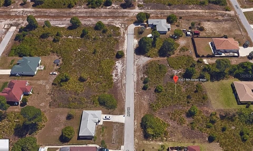 2nd image of 3307 9th St W Unit 3
