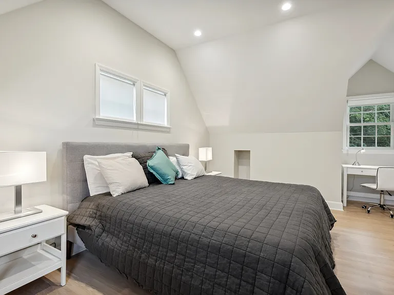 39 Linden Ln — Photo 20