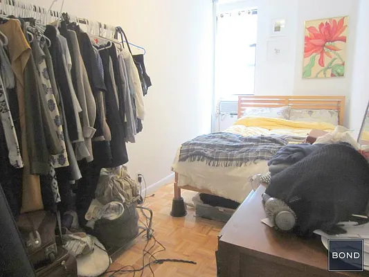 Rented by Bond New York | media 4