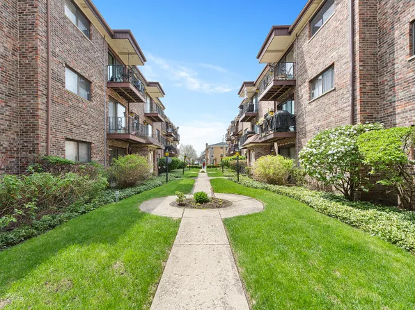 6453C N Northwest Hwy #1S, Chicago, IL 60631