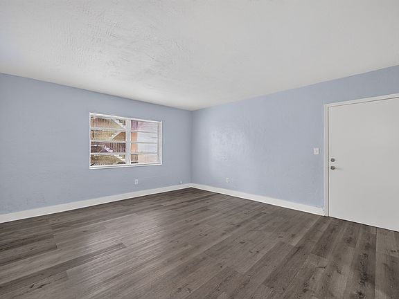 3rd image of 2407 NW 135th St APT 207