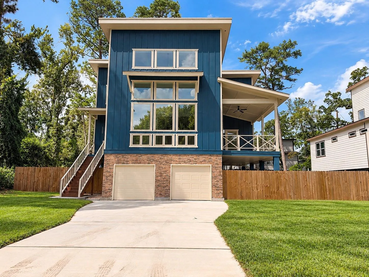 4 bed, 3.5 bath, 2801 sqft, $3,400 — Photo 3