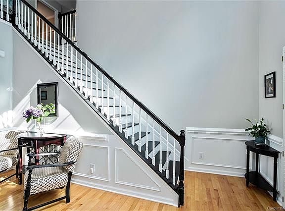 4th image of 2309 Oberwood Dr