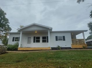 119 2nd St, Peebles, OH 45660