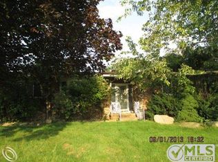 9240 Colony Farm Dr, Plymouth, MI 48170