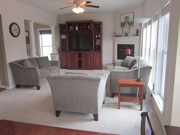 5th image of 272 Branchbrook Dr