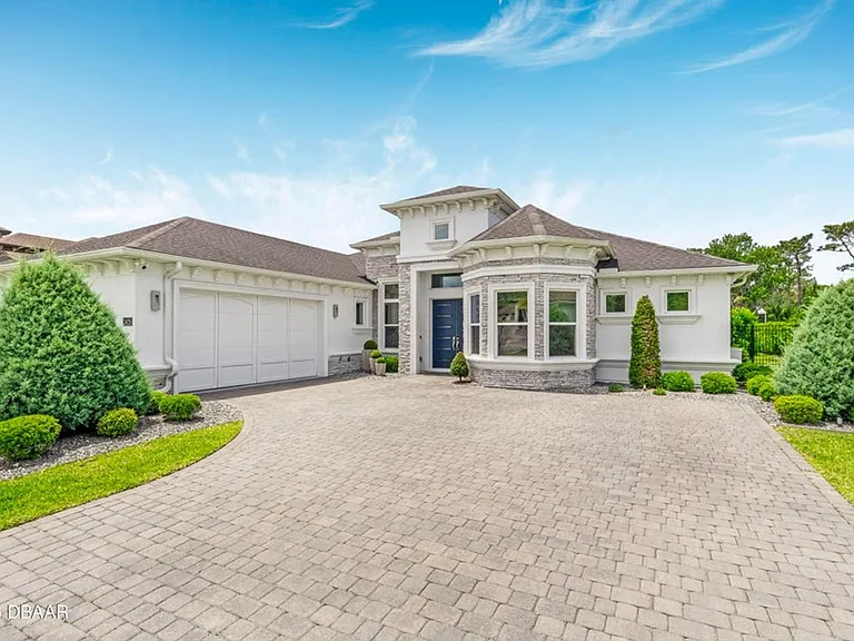 2426 Hyatt Creek Ln — Photo 1