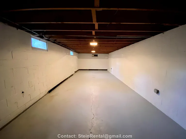 838 Stein Ln — Photo 21