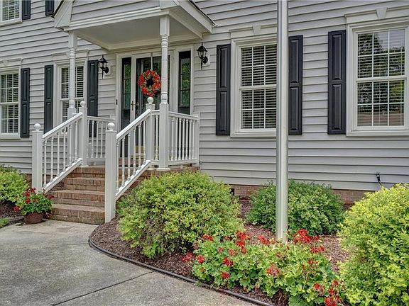 3rd image of 1024 Baydon Ln