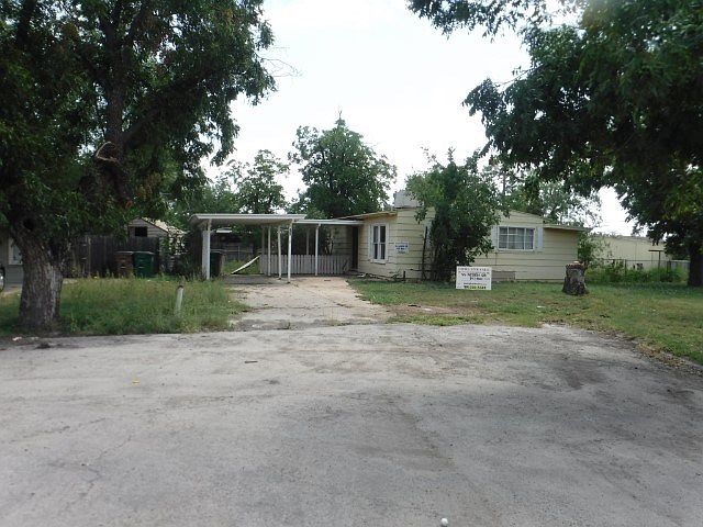 1st image of 55 Acorn Dr