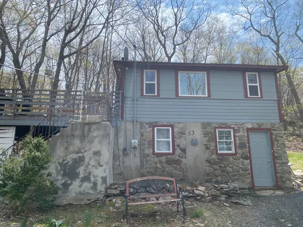 33 Oakwood Trl S, Monroe, NY 10950