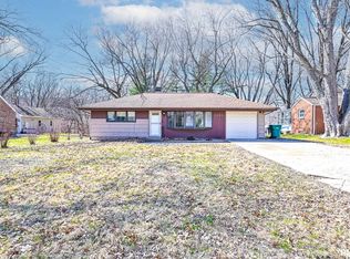 1141 N Wood Rd, Peoria, IL 61604