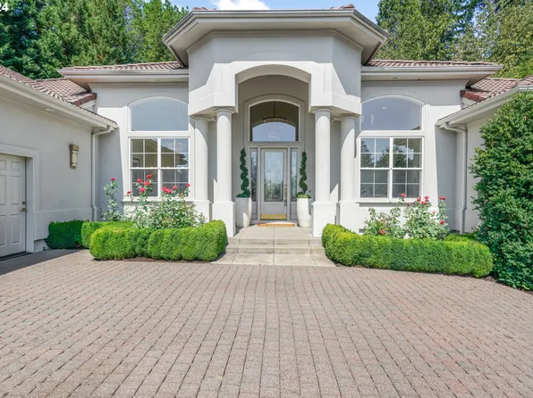 5815 SW Orchid Dr, Portland, OR 97219