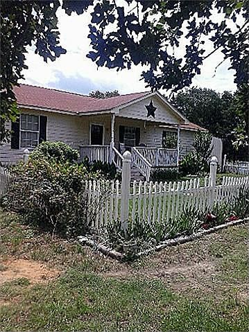 1st image of 530 Chris Cir