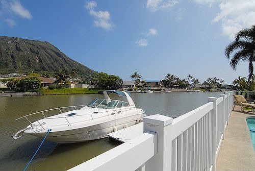 Breathtaking Koko Head and Marina Views