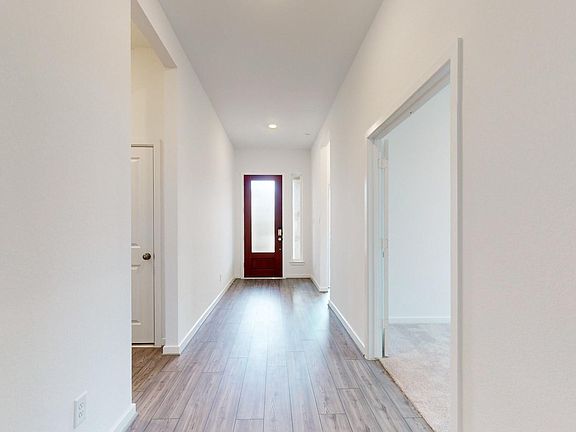 2nd image of 21622 Laggan Cliff Ln