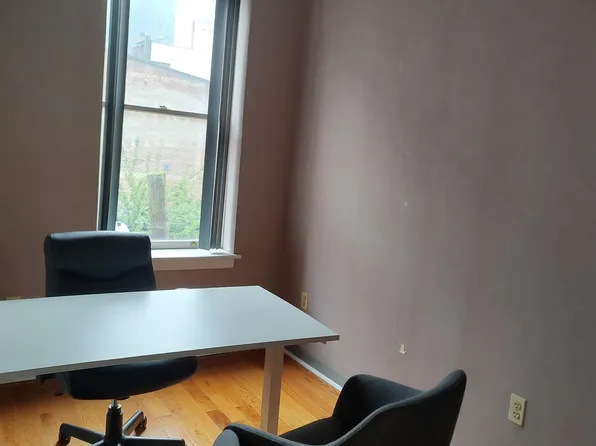 219 Montgomery Street image 8 of 12