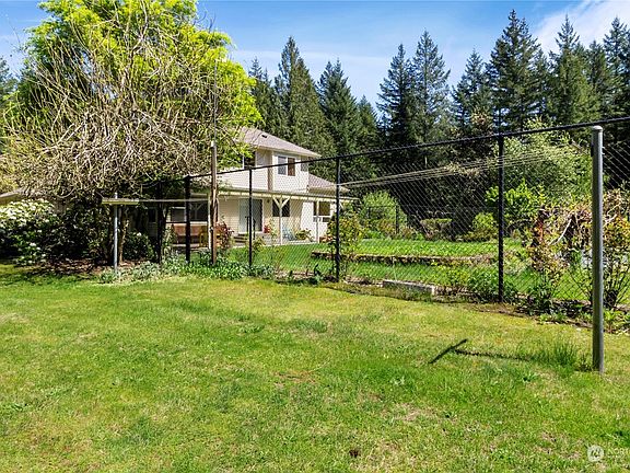 3rd image of 13622 Rocky Creek Rd NW