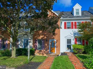 370 Cardinal Rd, Lititz, PA 17543
