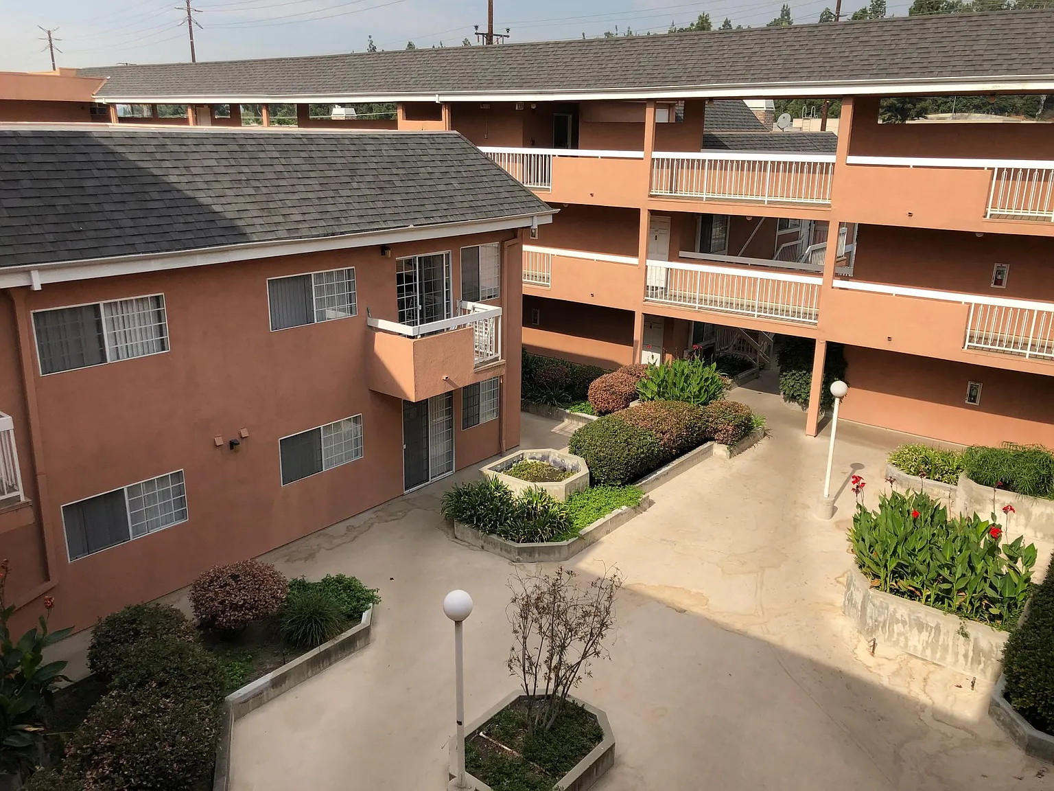 Garden View Apartments — Photo 4