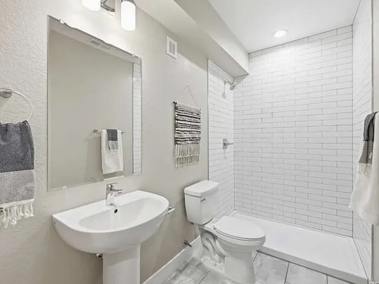 6167 N Dallas Way — Photo 13