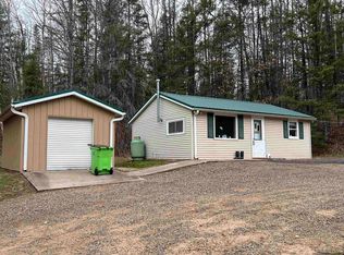 W7134 County Road R Rd, Niagara, WI 54151