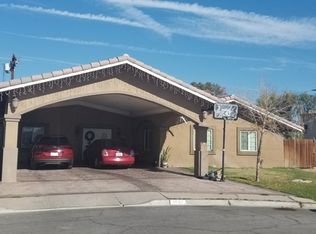 1582 Desert Gardens Dr, El Centro, CA 92243