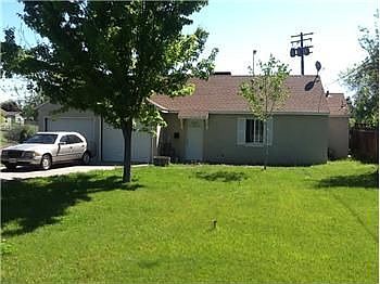1st image of 2582 Norwood Ave