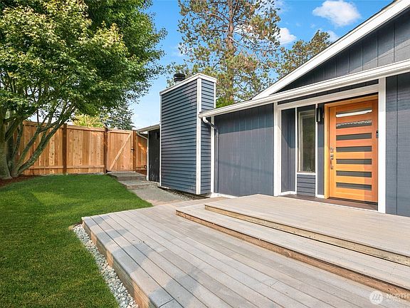 2nd image of 10818 31st Avenue SW