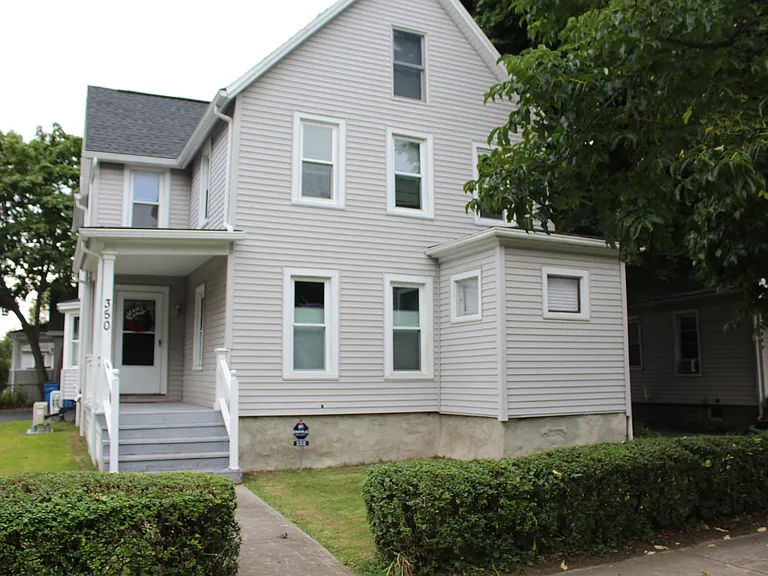 350 Caroline St #3 — Photo 2