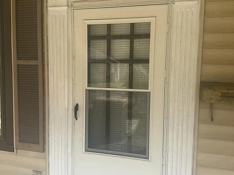 120 Princeton St — Photo 2