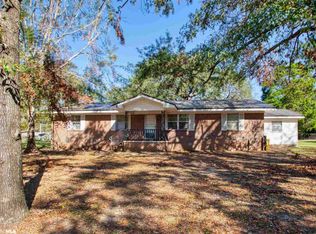 9288 Bay Pines Rd, Elberta, AL 36530