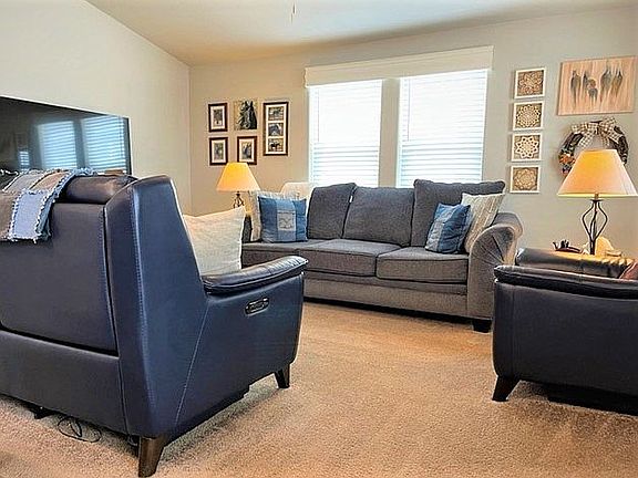 3rd image of 3900 S Avenue 8 E #139