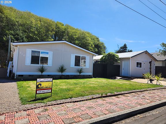2nd image of 710 Clearlake Ave