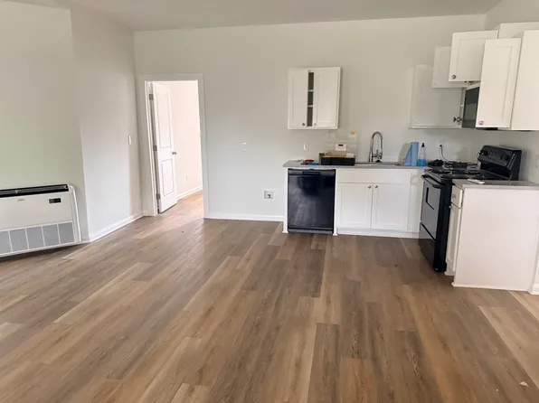 1025 E Hobson Ave Unit A, Sapulpa, OK 74066