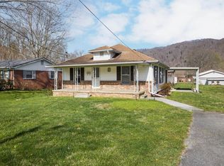917 Prince Ave, Erwin, TN 37650