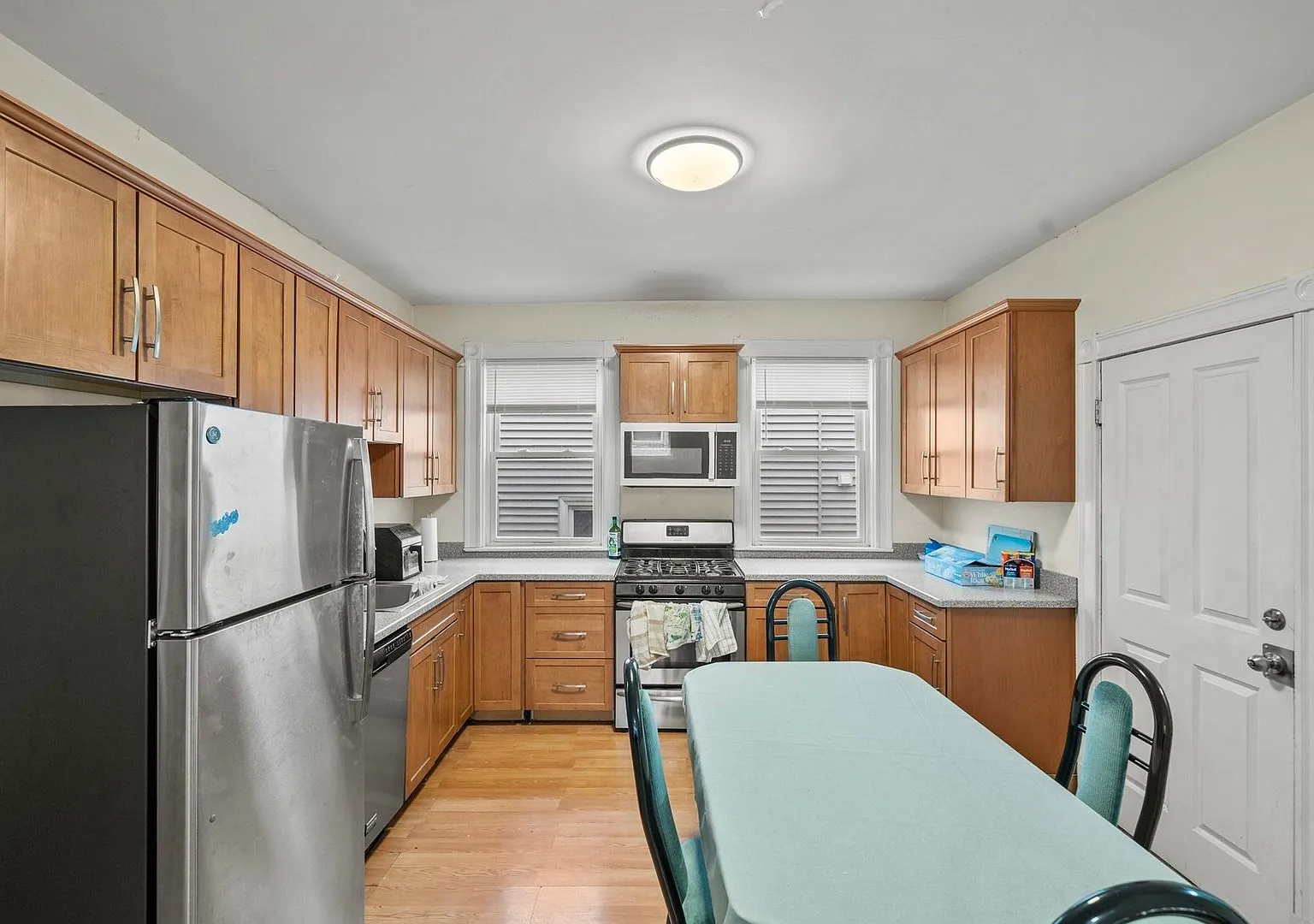 Mission Hill 4 bed... — Photo 3