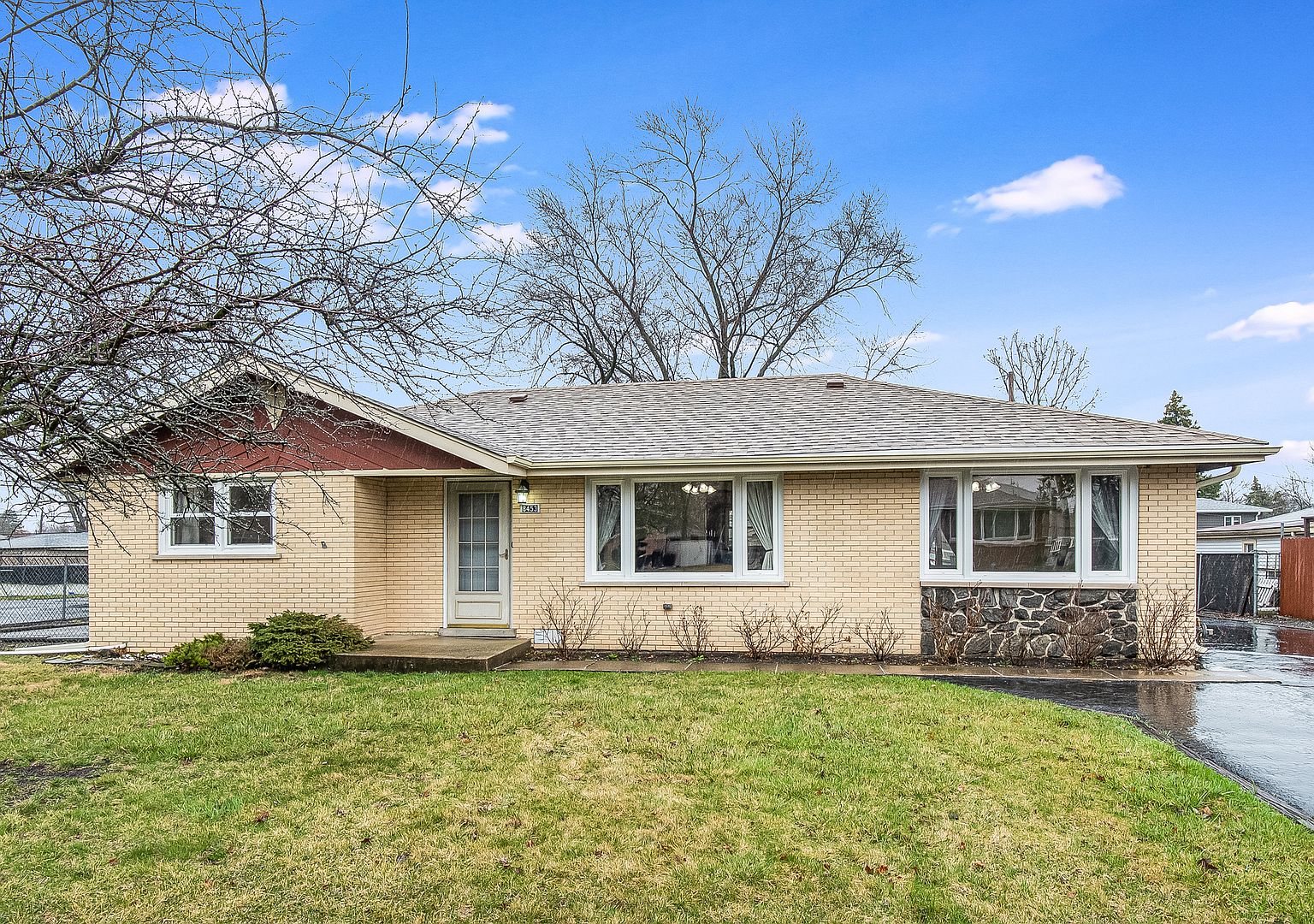 8453 Lawler Ave, Burbank, IL 60459 Zillow