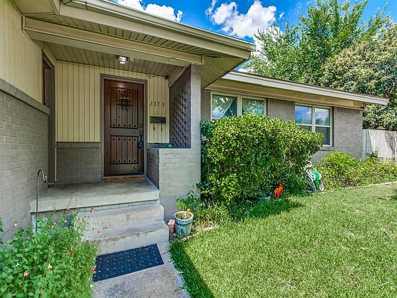 4th image of 2373 Highwood Dr