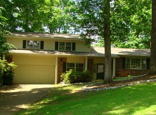 67 Huckleberry Dr, Columbus, MS 39705