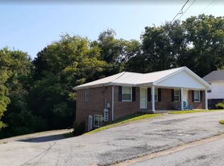 85 Lawn St APT D, Clarksville, TN 37040