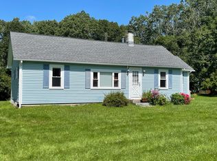 21 S Bay Rd, Franklin, ME 04634