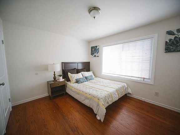 5th image of 656 Wilson Ave