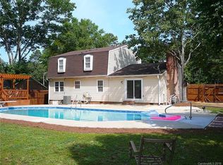1448 Painter Pl, Charlotte, NC 28212