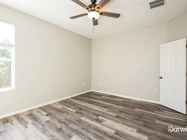 518 Idlewild Ave — Photo 10