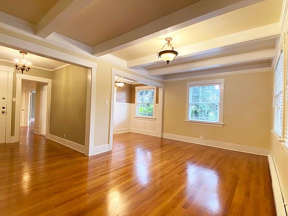 2nd image of 401 N Yakima Ave APT 3