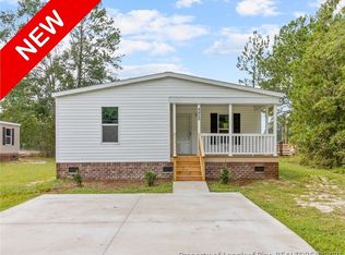 4050 Lodge Dr, Wade, NC 28395