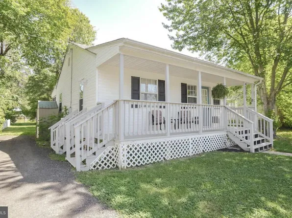 45302 Bloch Ave, Piney Point, MD 20674
